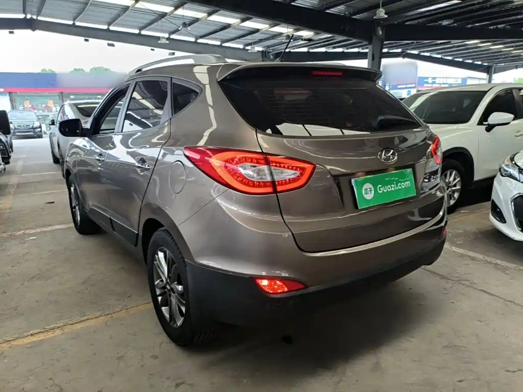 Hyundai ix35 2.0 L Auto 2 WD Intelligent GLS CN-IV