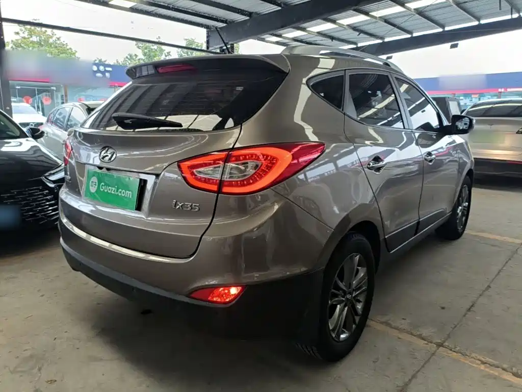 Hyundai ix35 2.0 L Auto 2 WD Intelligent GLS CN-IV
