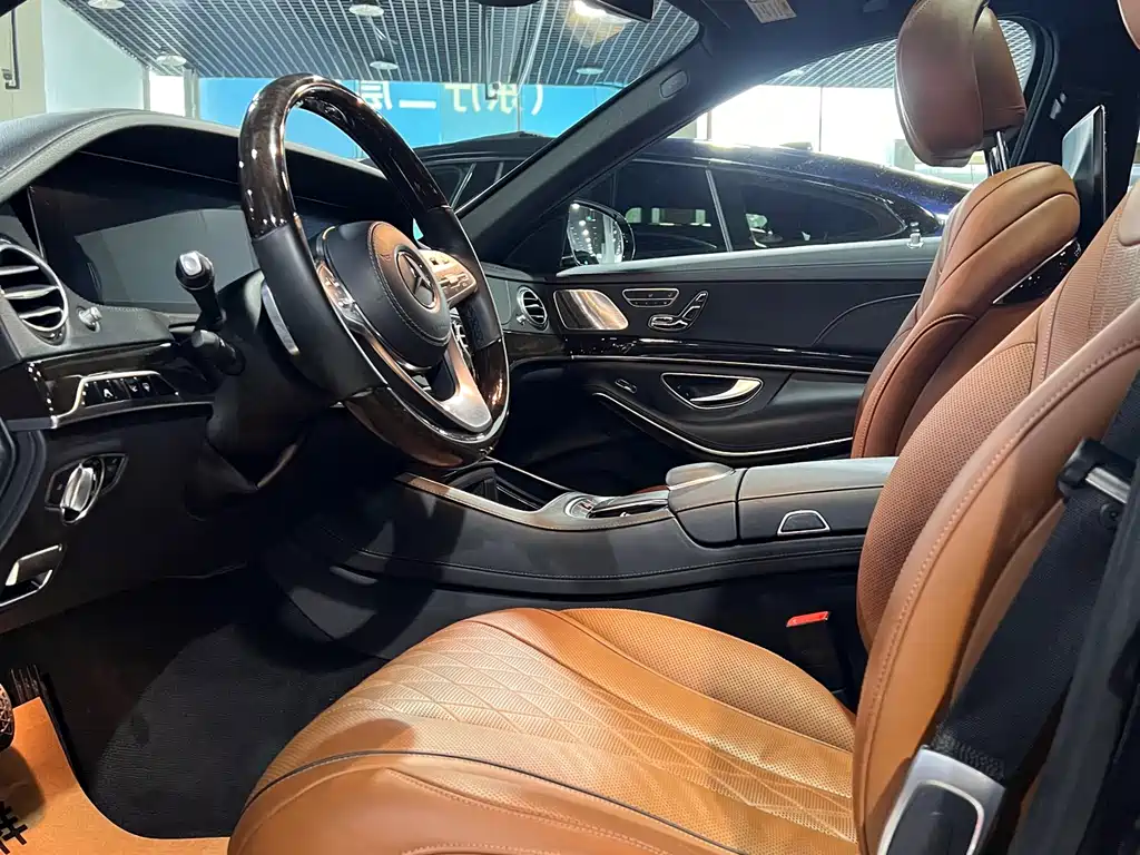 Maybach S-Class S 450 4 MATIC Collector