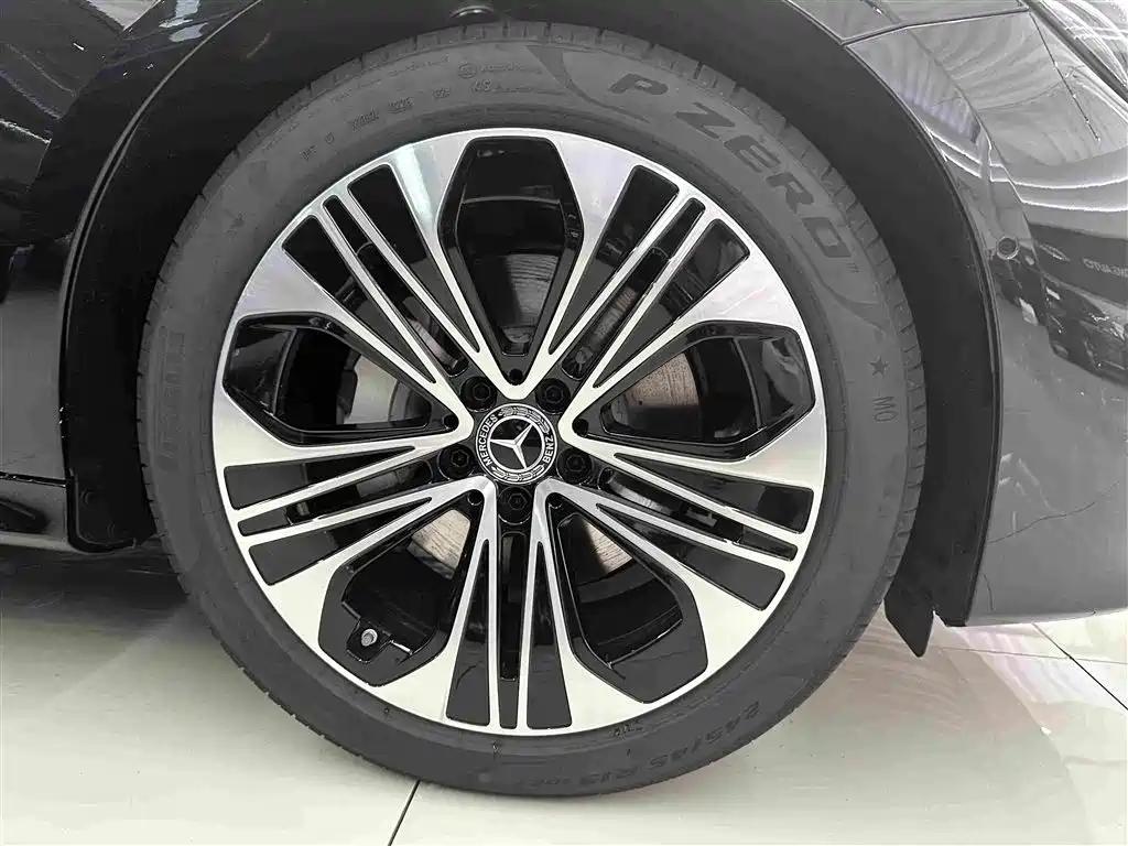 Mercedes-Benz E-Class E 300 L Luxury