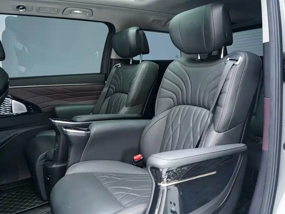 GAC Trumpchi M8 Master Series 400 T Supreme