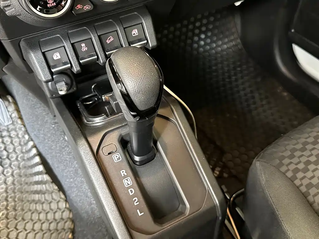 Jimny (Import) 吉姆尼(进口) 2022款 1.5 L 墨规版