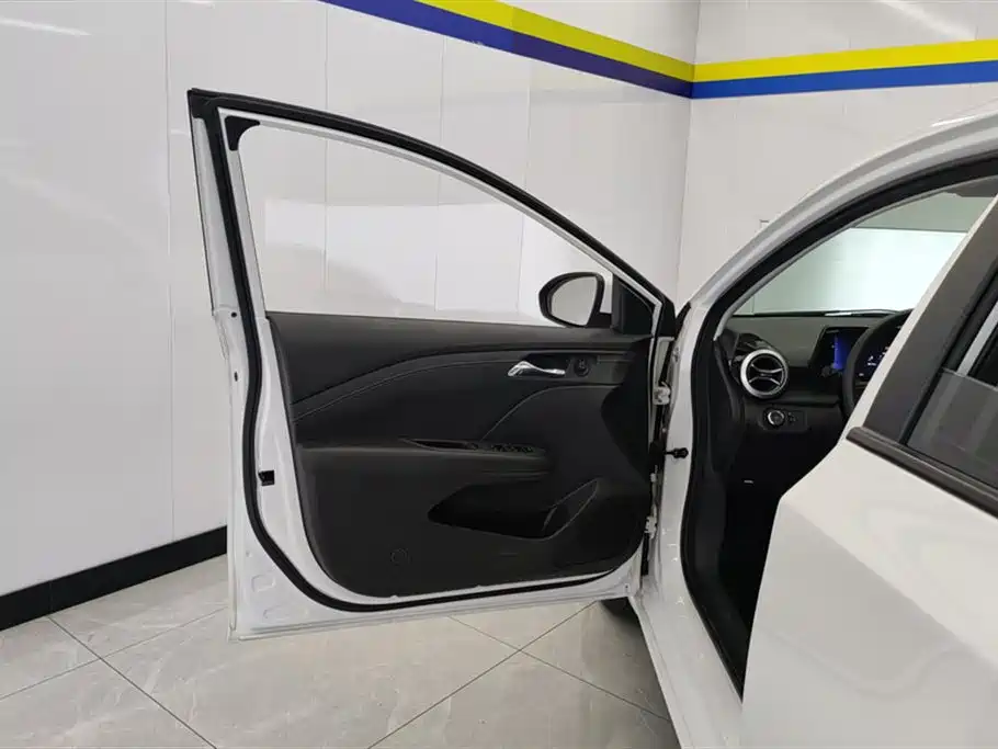 Monza 1.5 L DCT Pleasure