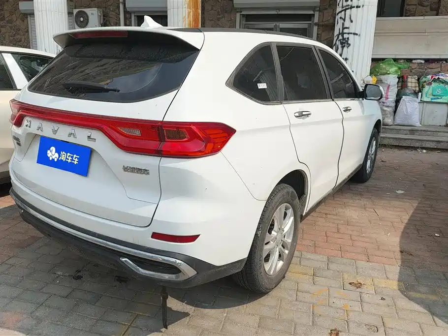 Haval M6 PLUS 1.5 T DCT Elite Connected