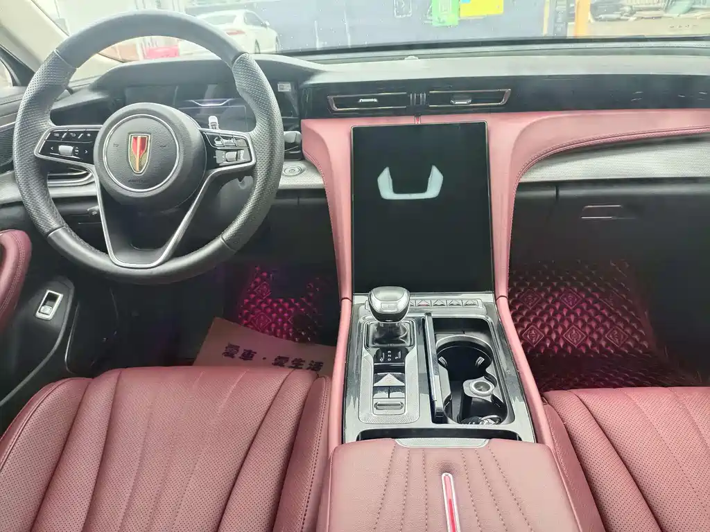 Hongqi H5 2.0 T Auto Connected Flagship