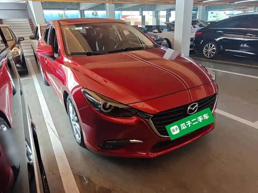Mazda 3 Axela Hatchback 1.5 L Auto Luxury CN-V