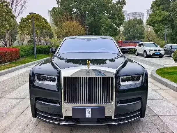 Rolls-Royce Phantom 6.7 T LWB Range