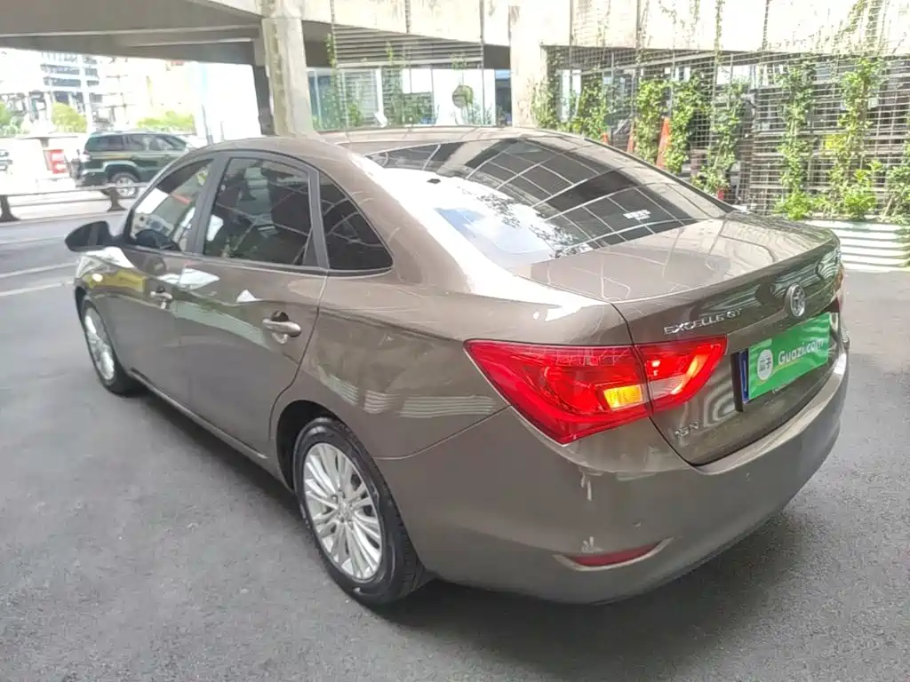 Excelle GT 15 N Auto Elite