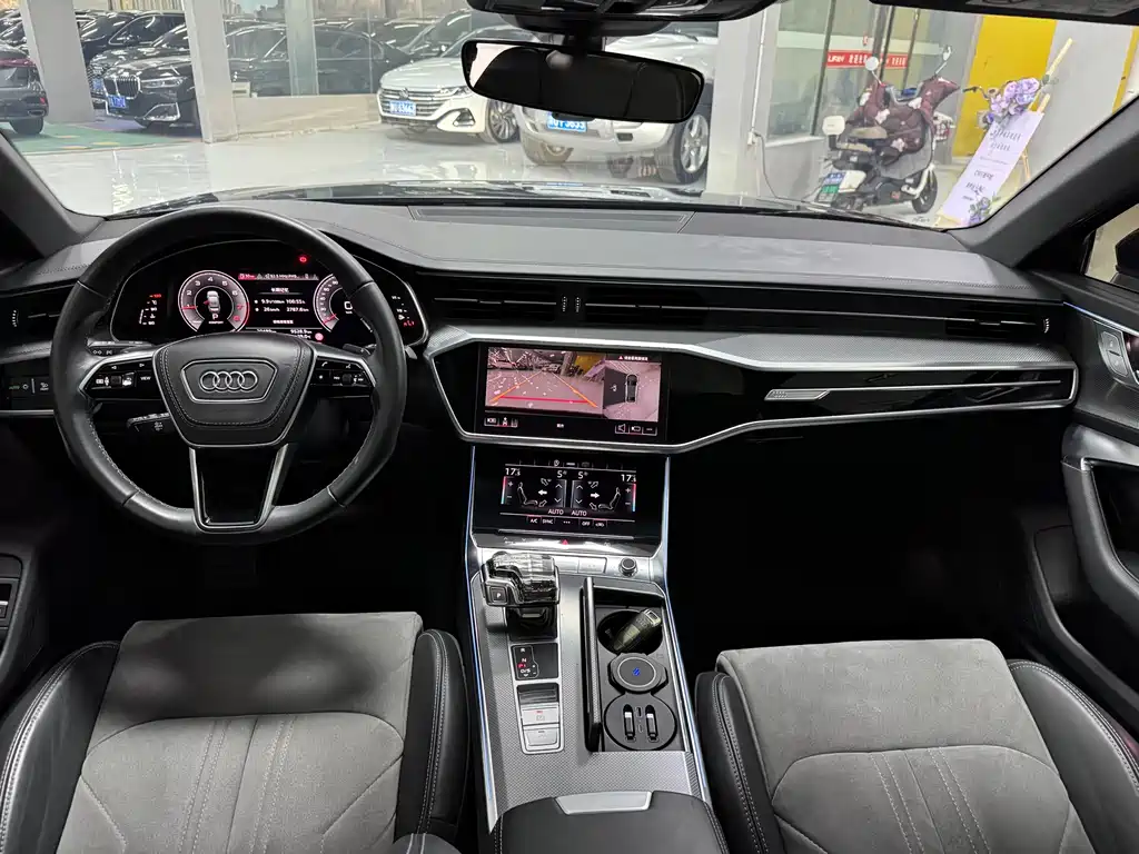 Audi A6 L 45 TFSI Select Dynamic