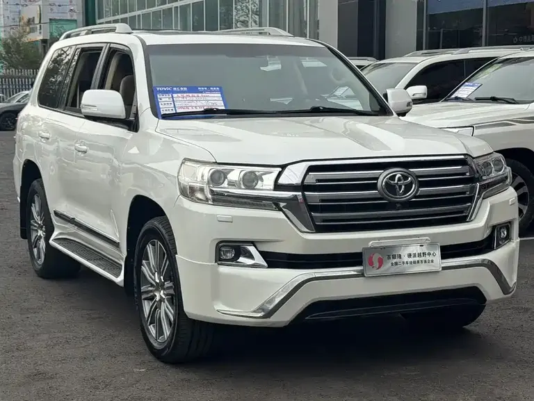 Toyota Land Cruiser (Import) 4.0 L Auto