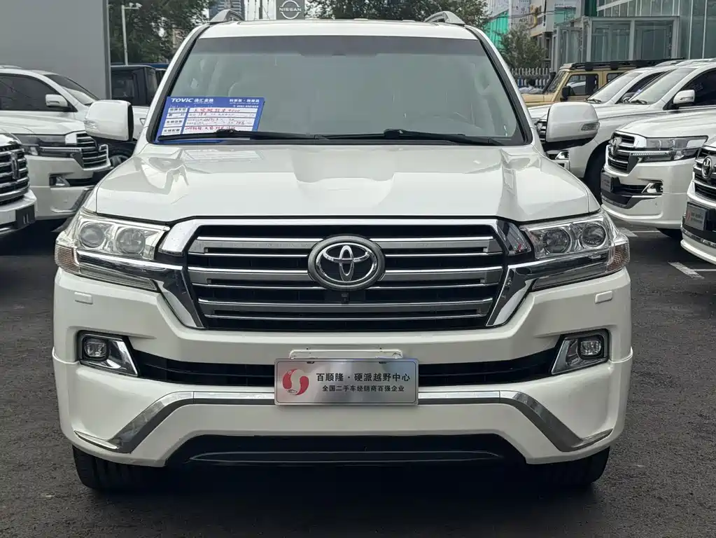 Land Cruiser (Import) 4.0 L Auto