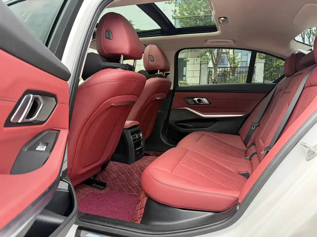 BMW 3 Series 325 Li M Sport Night Package