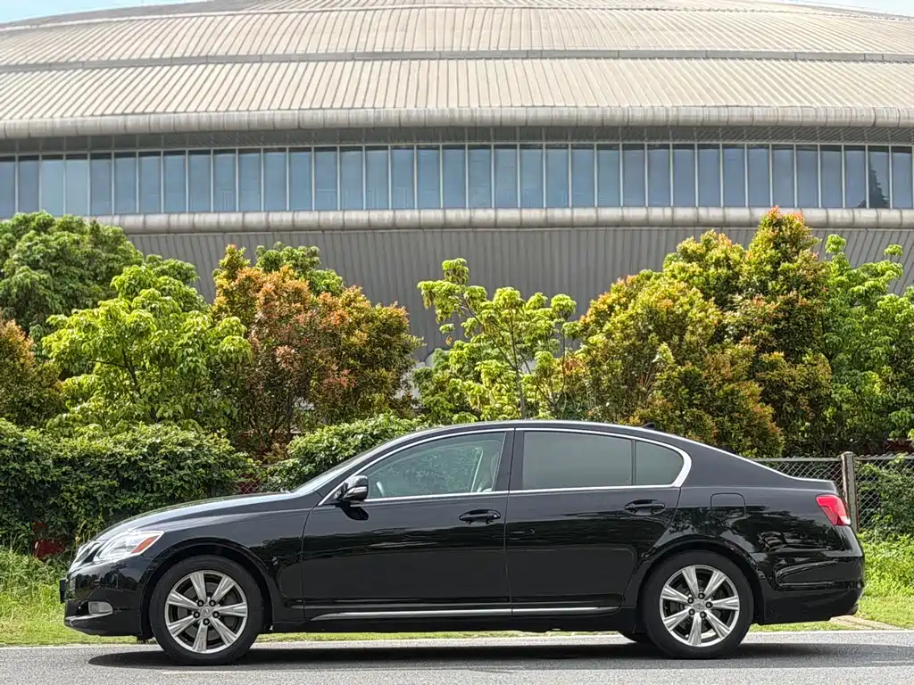 Lexus GS 300