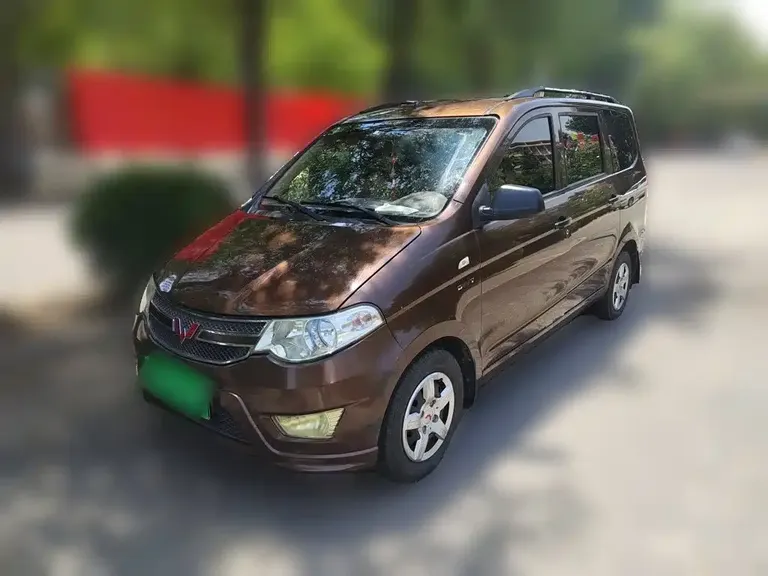 Wuling Hongguang 1.5 L Basic