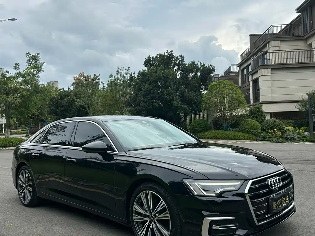 Audi A6 L Facelift 45 TFSI quattro Select Dynamic