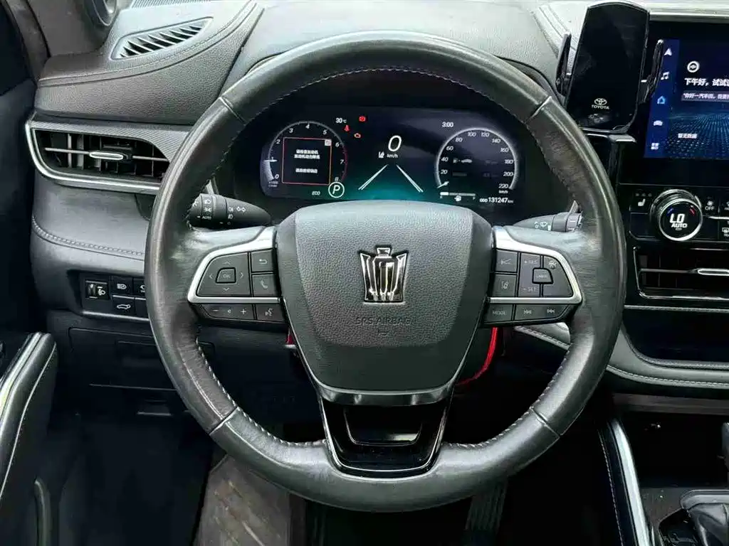 Crown Kluger 2.0 T 4 WD Power Shine