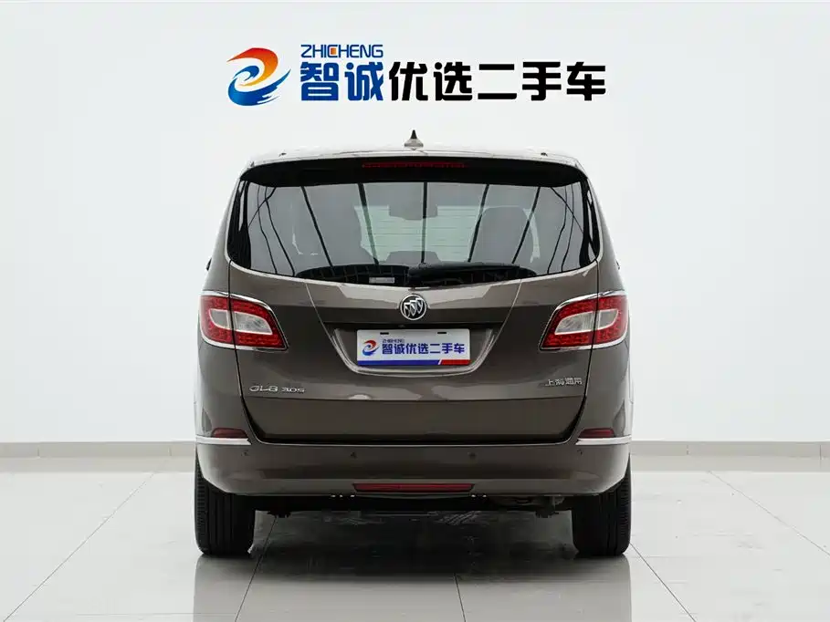 Buick GL8 3.0 L XT Luxury Business Flagship