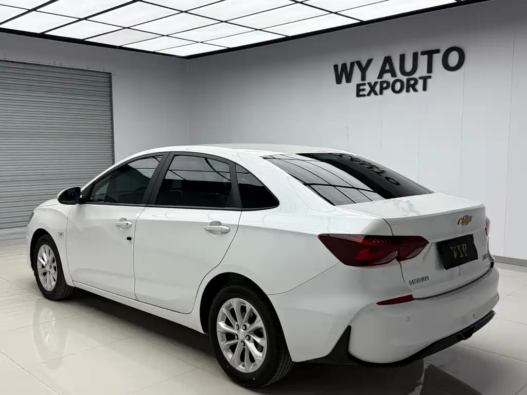 Monza 1.5 L DCT Joy