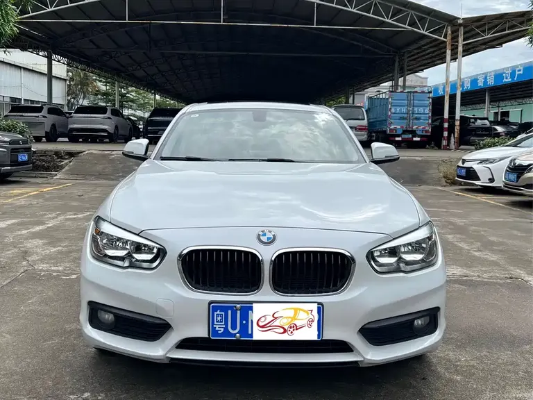 BMW 1 Series (Import) 118 i Leading