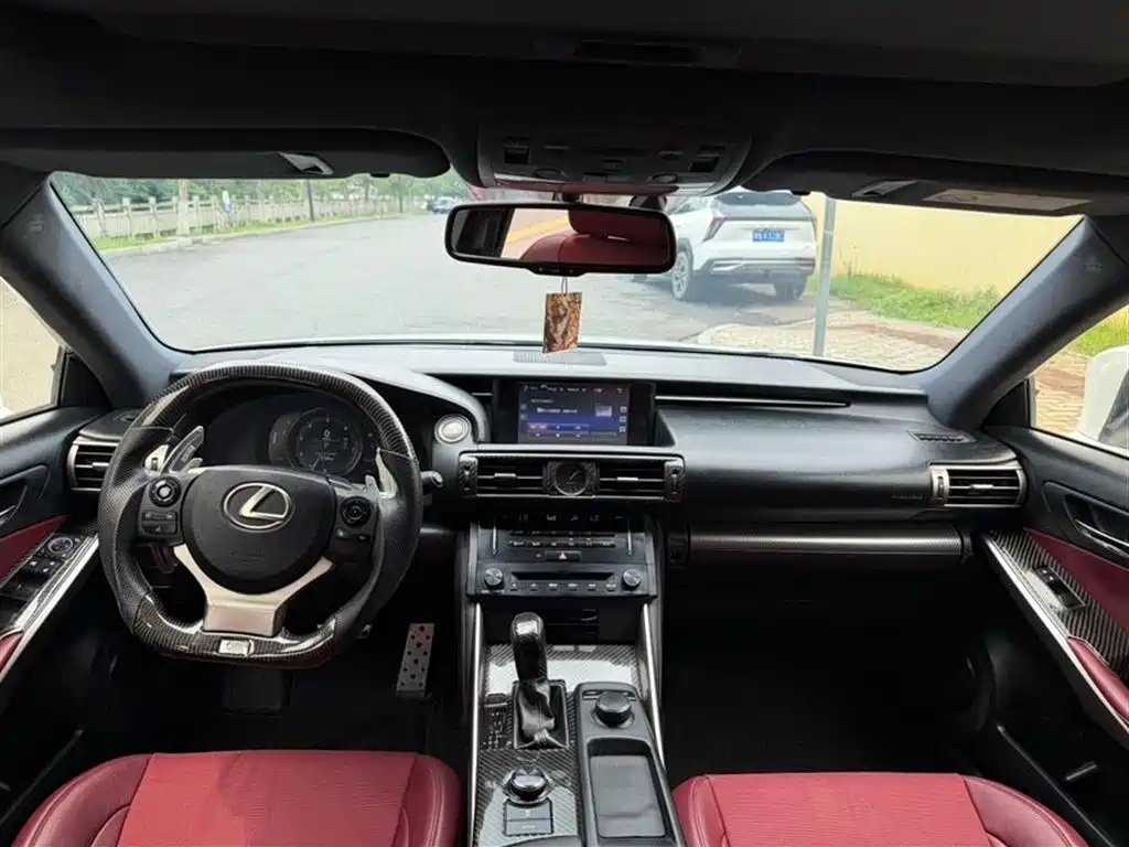Lexus IS 250 F SPORT