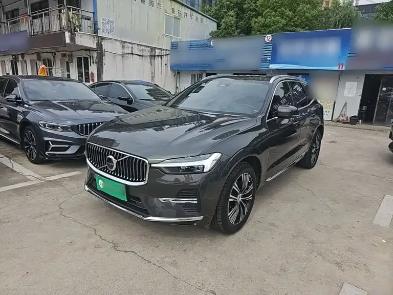Volvo XC60 B5 4 WD Smart Vision Luxury