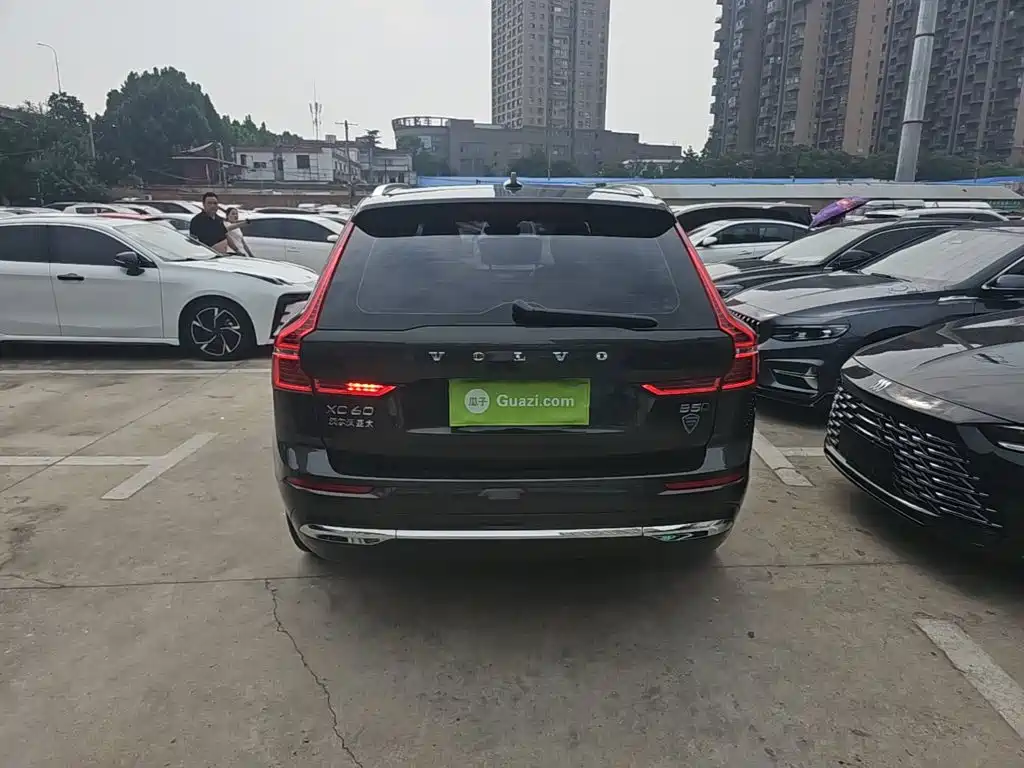 Volvo XC60 B5 4 WD Smart Vision Luxury