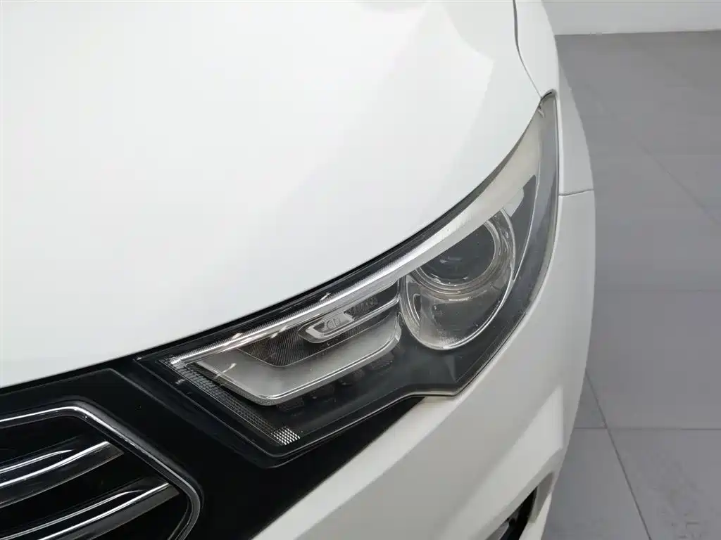 Besturn B30 1.6 L Manual Luxury