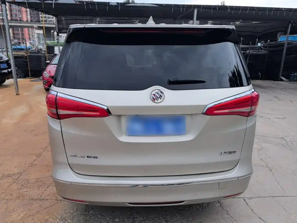 Buick GL8 ES 28 T Comfort CN-V