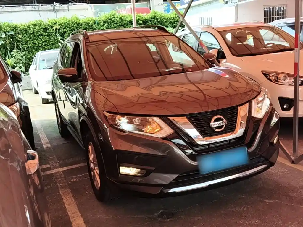 X-Trail 2.0 L CVT Comfort 2 WD