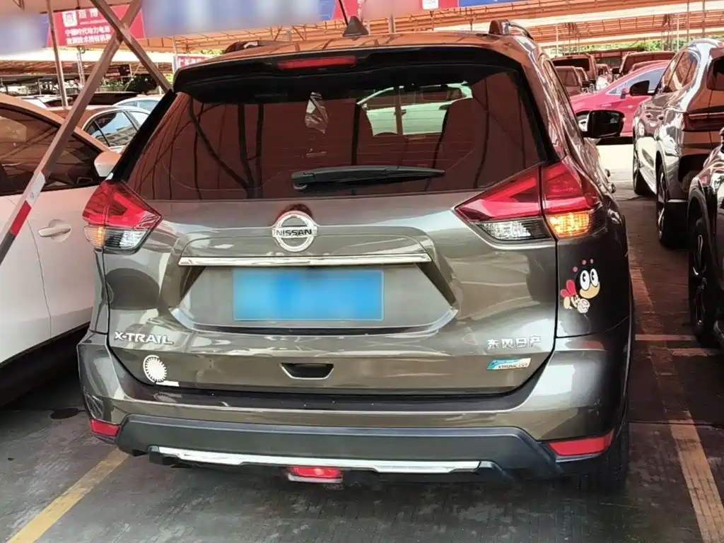 X-Trail 2.0 L CVT Comfort 2 WD