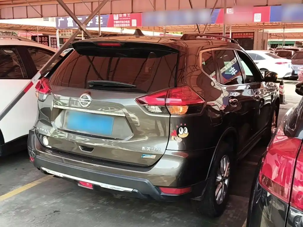 X-Trail 2.0 L CVT Comfort 2 WD