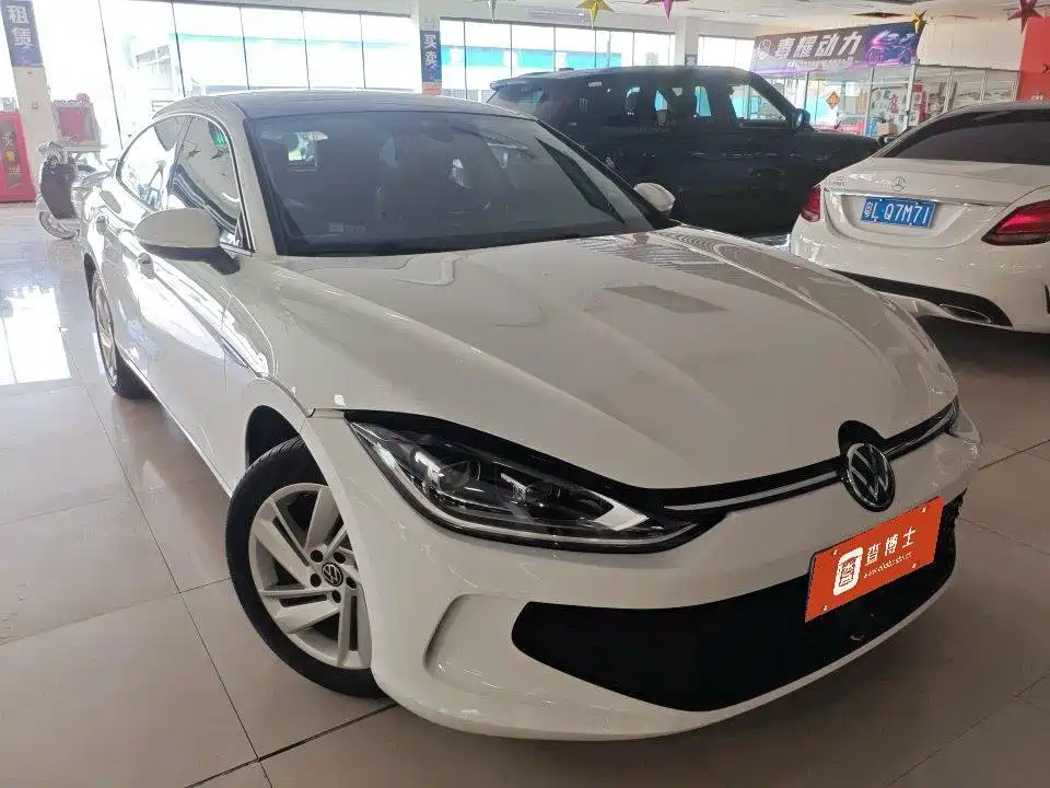Lamando Lamando L 280 TSI DSG Dazzle Hot