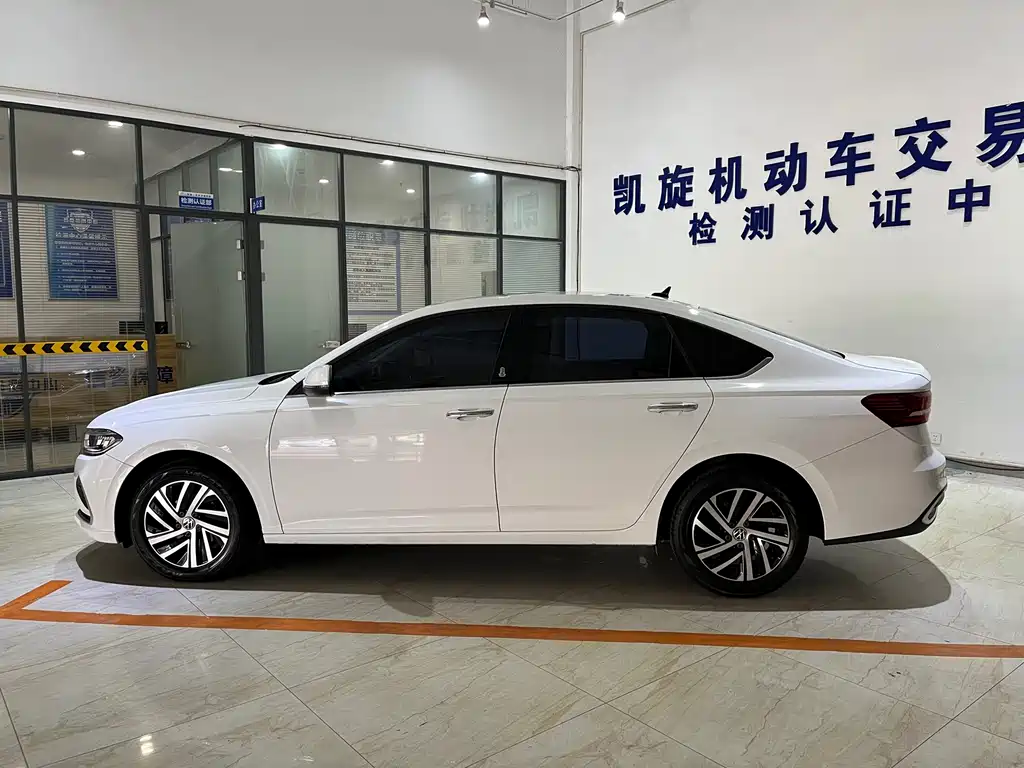 Lavida 1.5 L Auto 5 Million