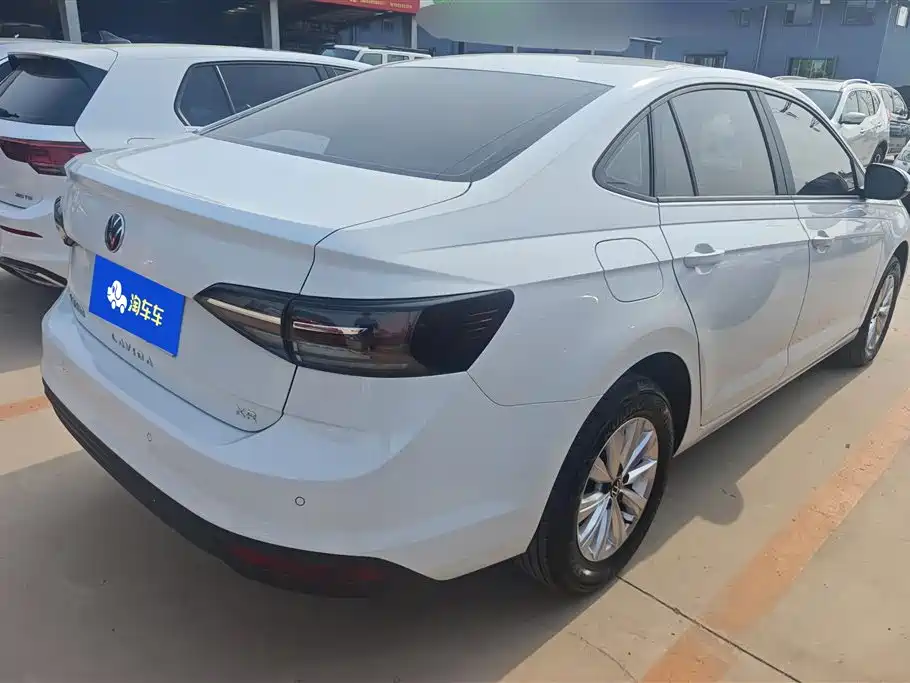 Lavida New Sharp 1.5 L Auto New Comfort