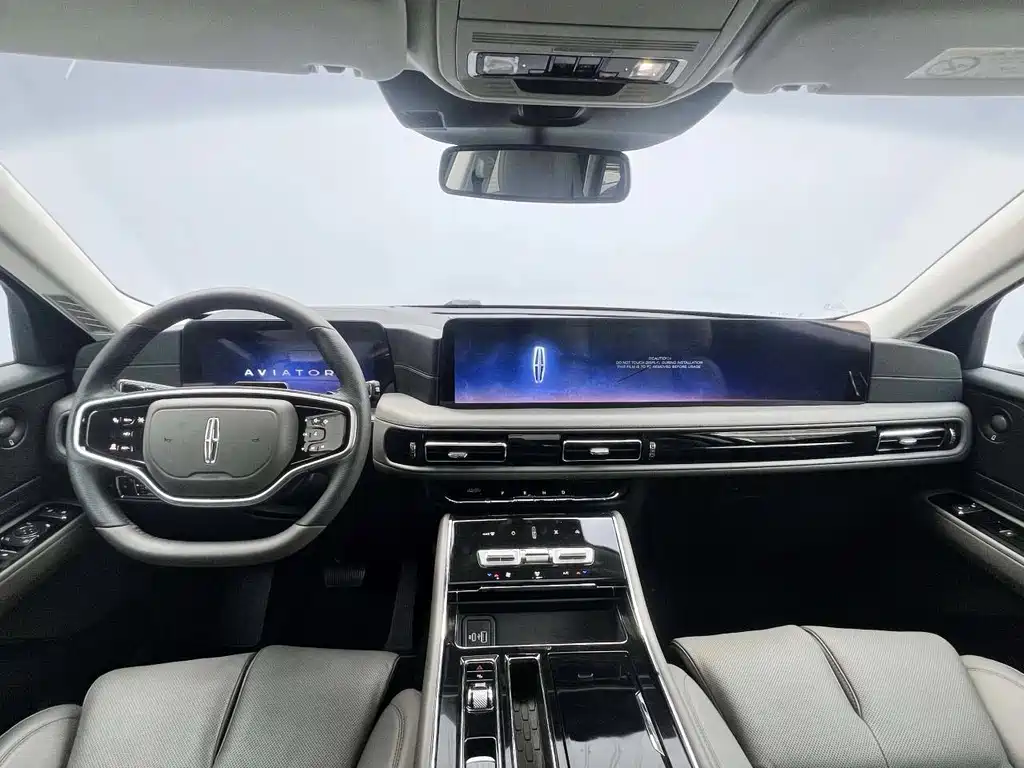 Aviator 3.0 T V6 4 WD Luxury Elegant 6-seat