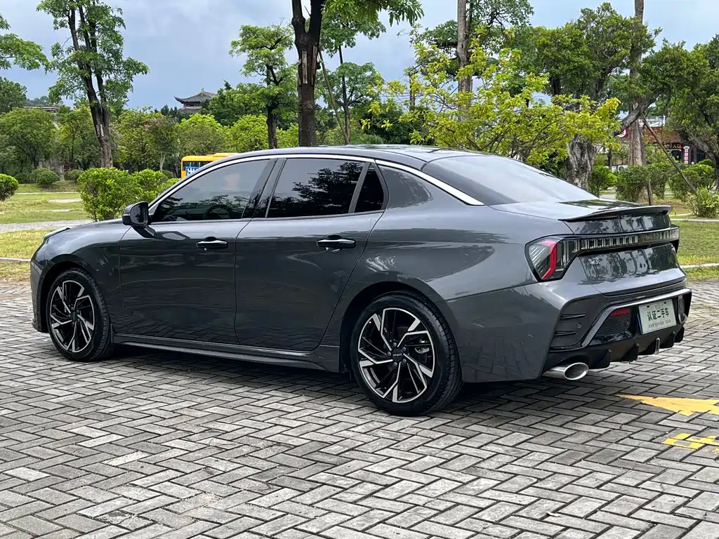 Lynk & Co 03 1.5 TD DCT Power Pro