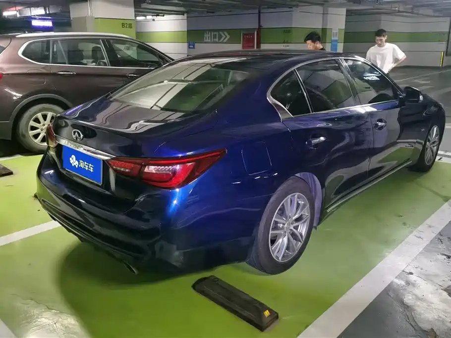 Infiniti Q50 L 2.0 T Comfort CN-VI