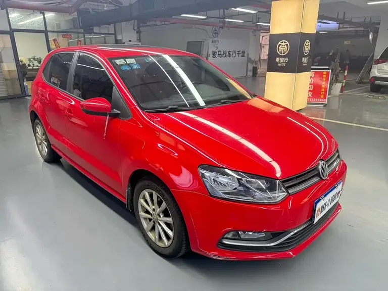 Volkswagen Polo 1.5 L Auto Safe Enjoyment