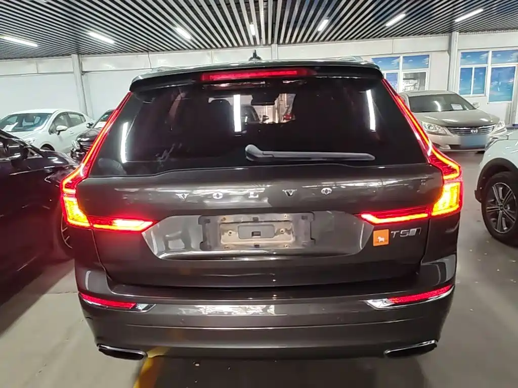 Volvo XC60 T5 4 WD Smart Ease Luxury