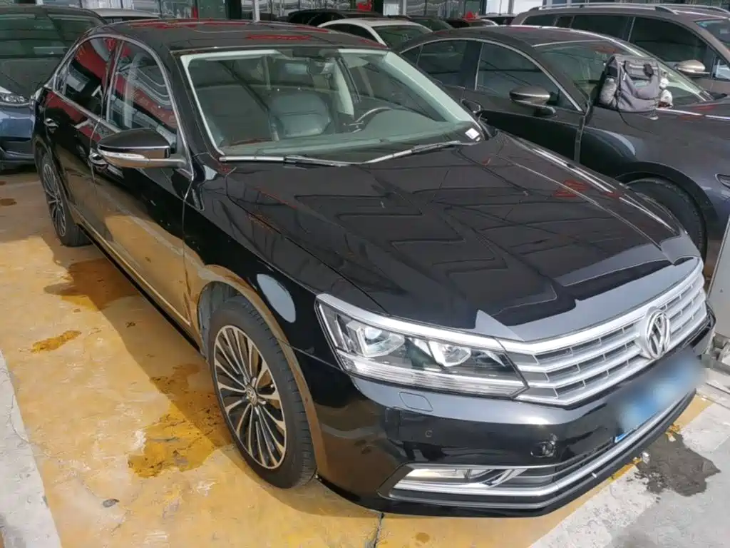Passat 330 TSI DSG Royal