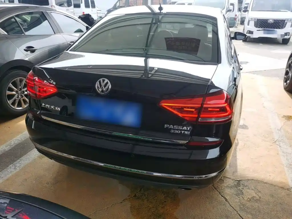 Passat 330 TSI DSG Royal