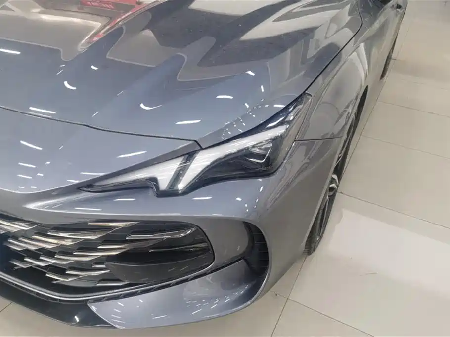 MG7 2.0 T Auto Trophy+ Turbo Dazzling
