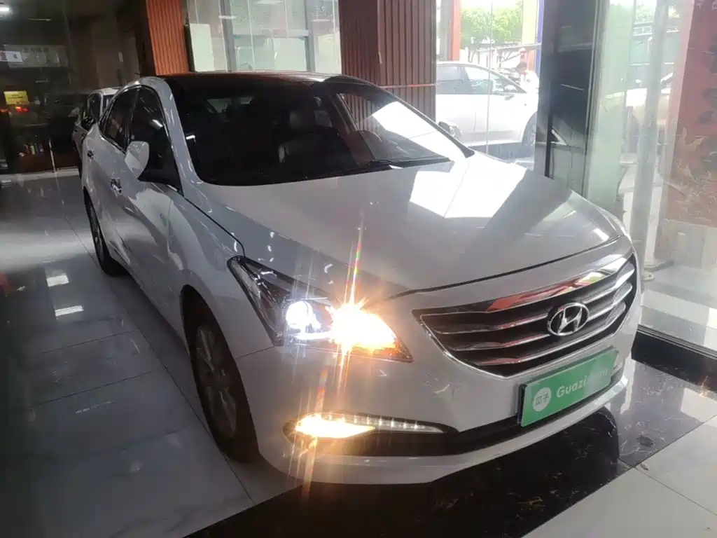 Mistra 1.8 L Auto Intelligent GLS