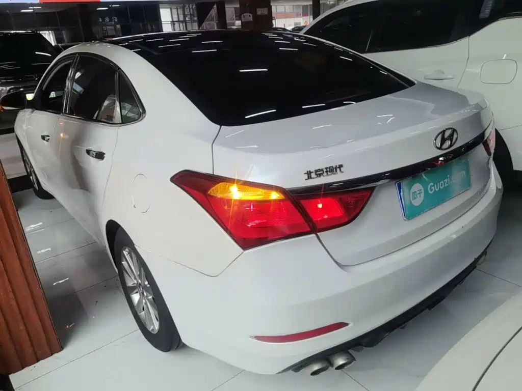 Mistra 1.8 L Auto Intelligent GLS