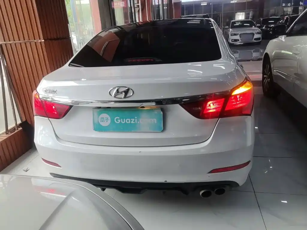 Mistra 1.8 L Auto Intelligent GLS