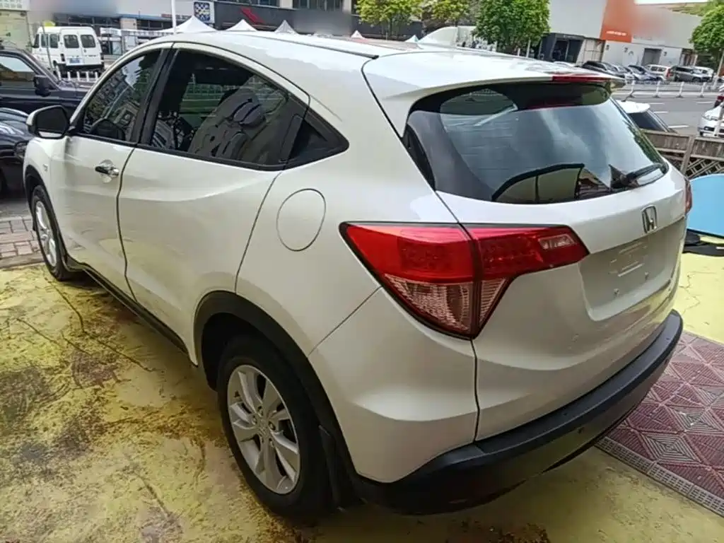 Vezel 1.5 L CVT 2 WD Comfort