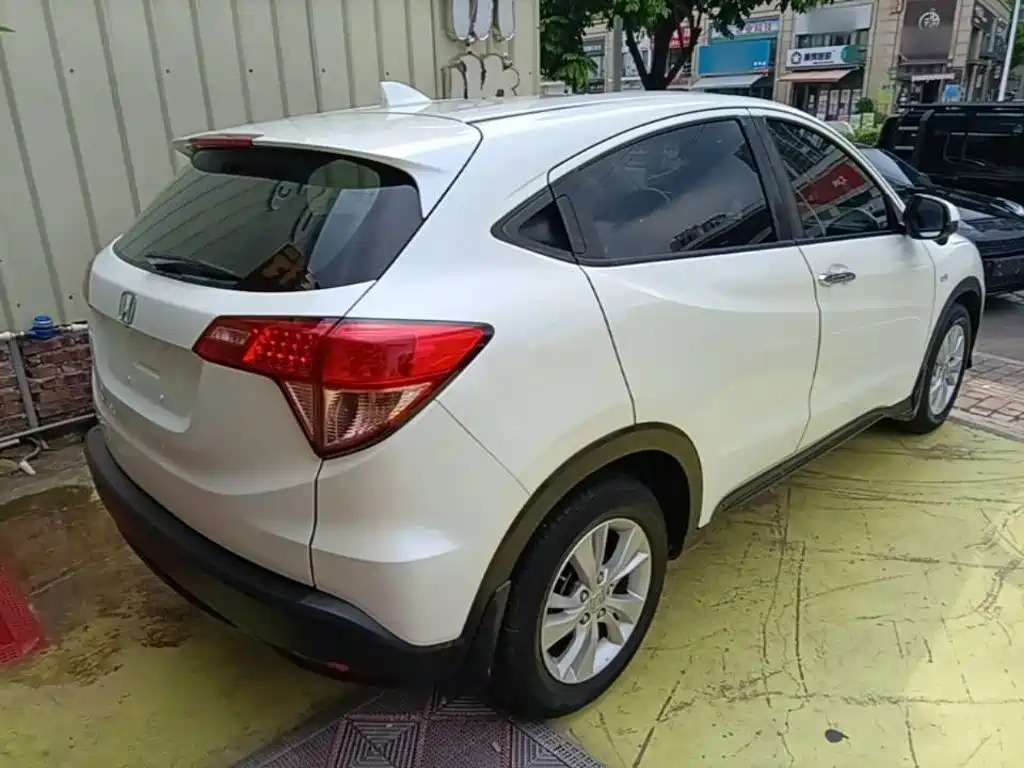 Vezel 1.5 L CVT 2 WD Comfort