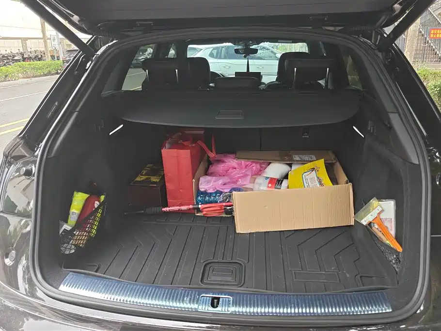 Audi Q5 L 45 Anniversary Collector 40 TFSI Luxury Dynamic