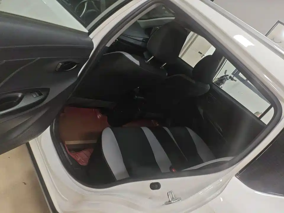 YARiS L Zhixuan Zhixuan X 1.5 L CVT Leading PLUS