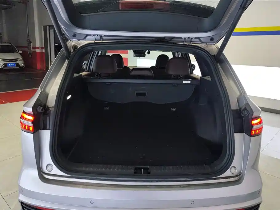 Xingyue L 2.0 TD DCT EVO 2 WD Distinguished
